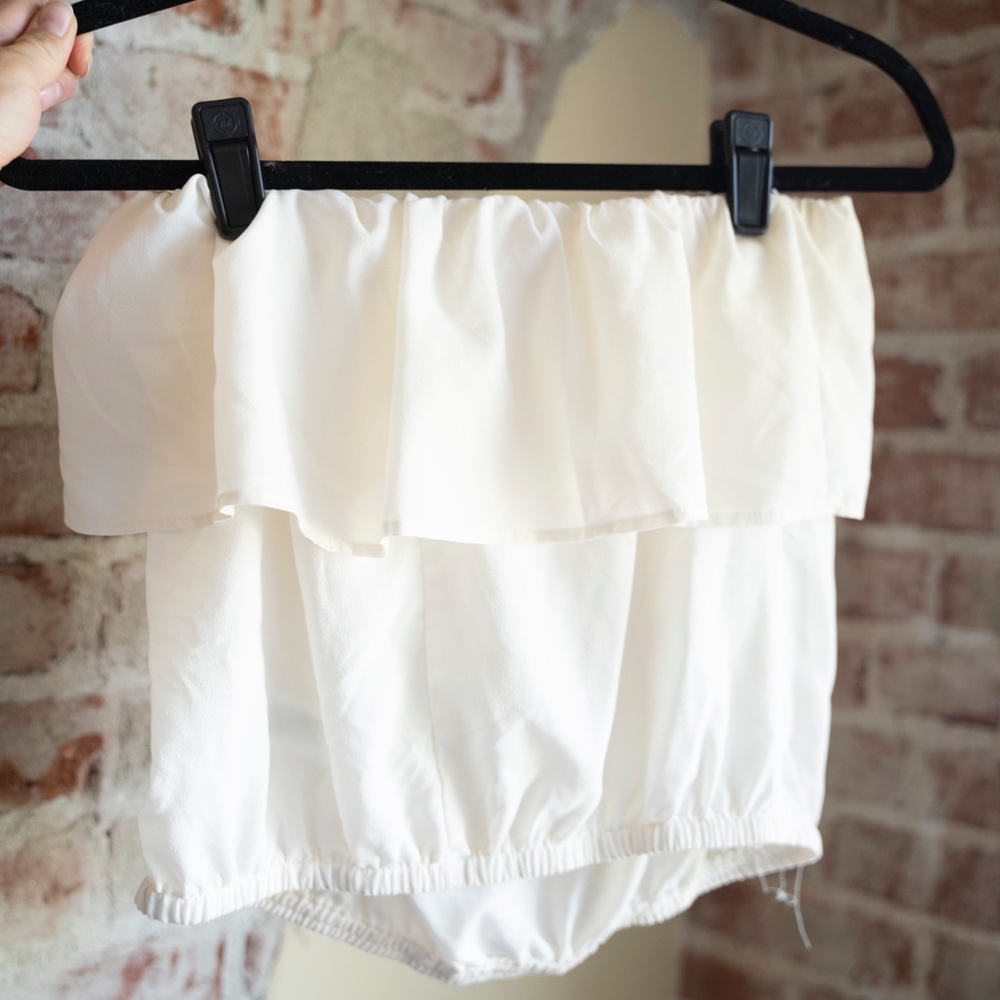 Forever 21 Sleeveless White Flowy Tube Top
